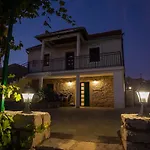 Ane, Divine Villa Trbounje