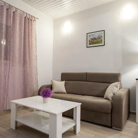 Ane, Divine Villa *