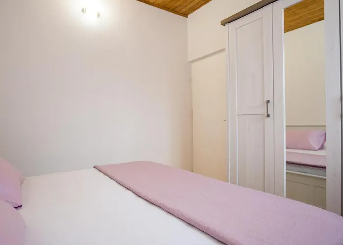 Ane, Divine * Trbounje